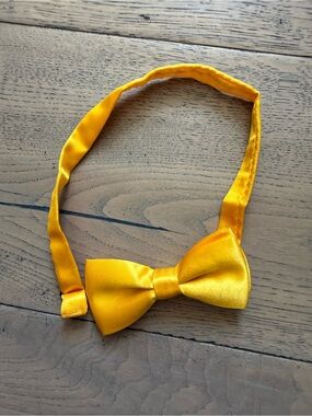 Kids Yellow Bow Tie Adjustable Pre-Tied Toddler